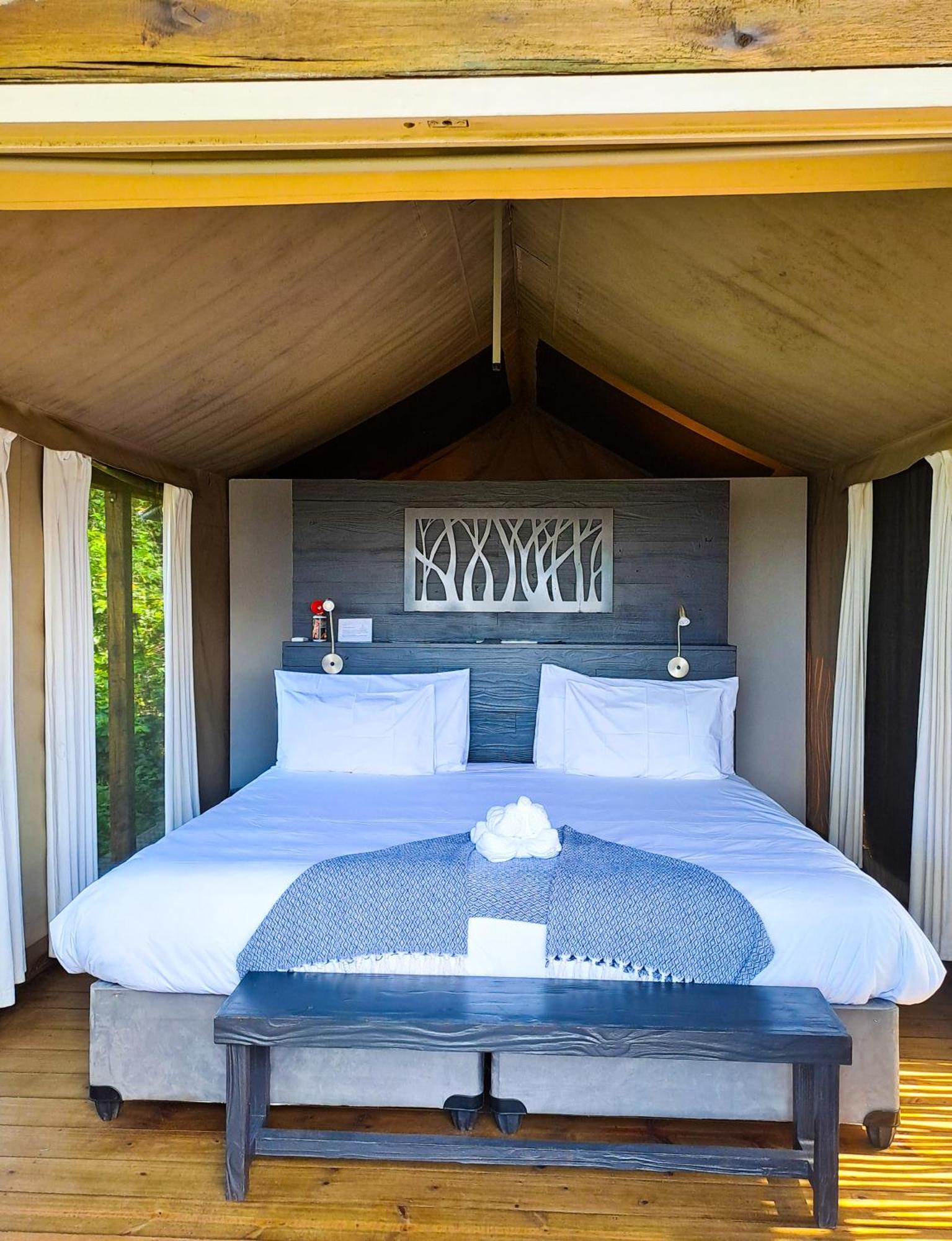 Ndhula Luxury Tented Lodge ホワイトリバー エクステリア 写真