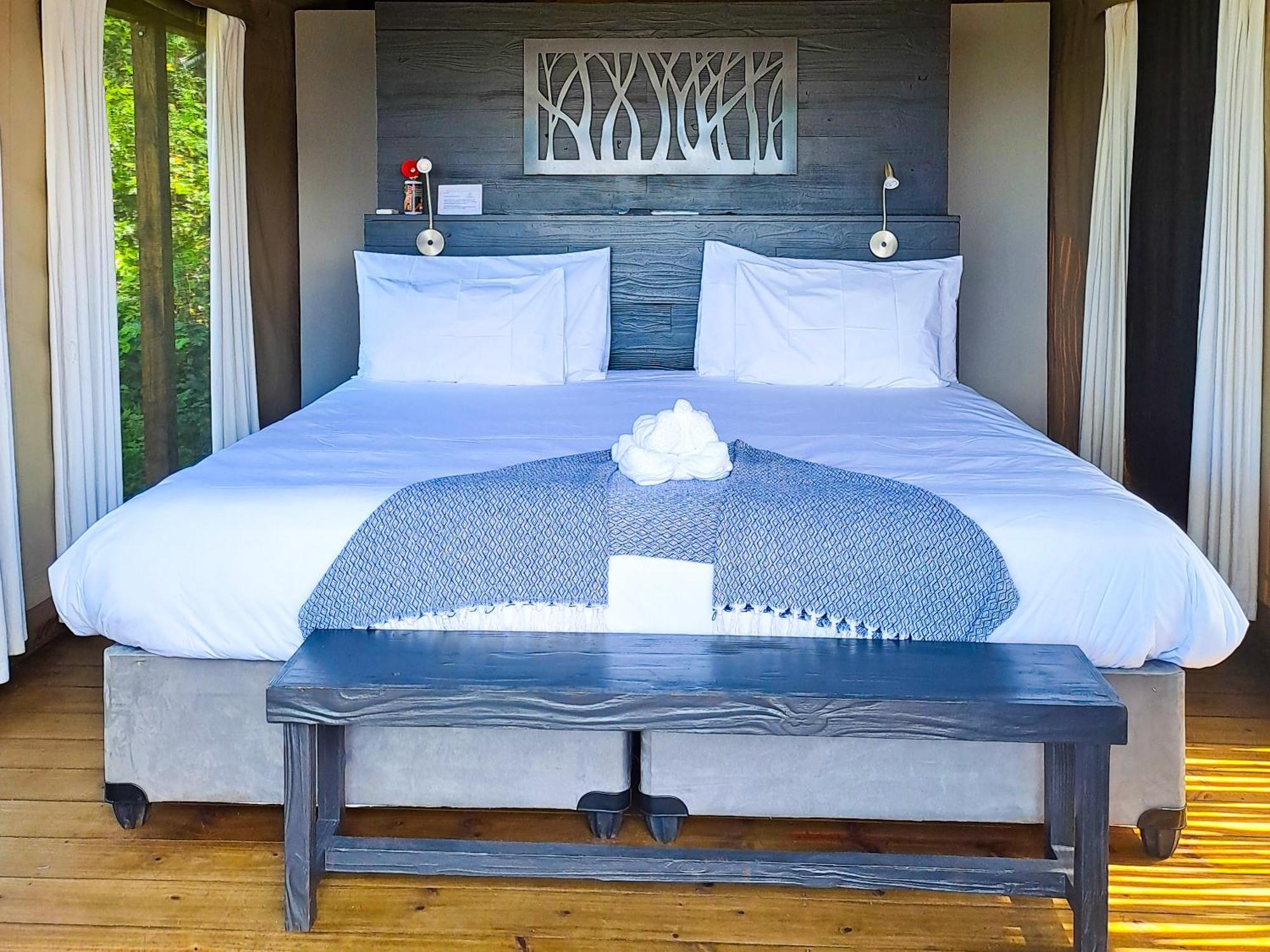 Ndhula Luxury Tented Lodge ホワイトリバー エクステリア 写真